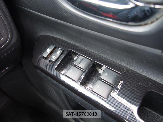 Toyota WISH 2013-12 2731465-15