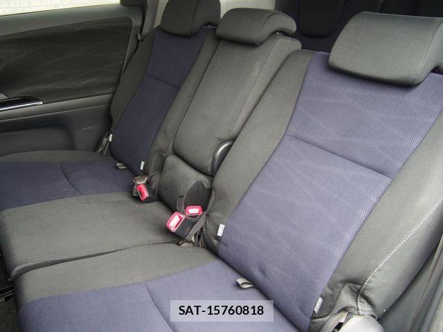 Toyota WISH 2013-12 2731465-6
