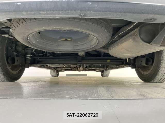 Toyota WISH 2015-04 3392009-9