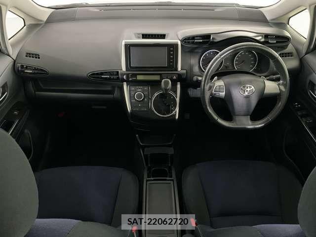 Toyota WISH 2015-04 3392009-11