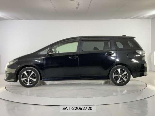 Toyota WISH 2015-04 3392009-2