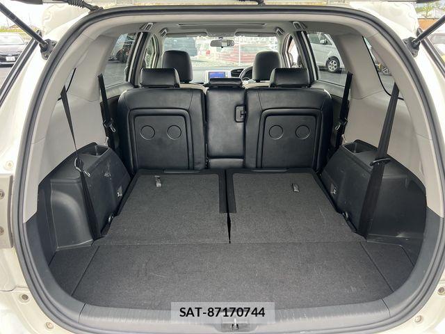 Toyota WISH 2011-12 6266457-20