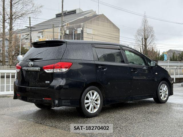 Toyota WISH 2011-03 6266459-4