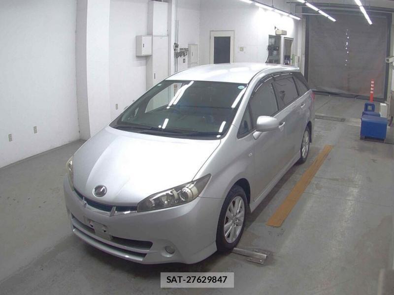 Toyota WISH 2009 6844771-3