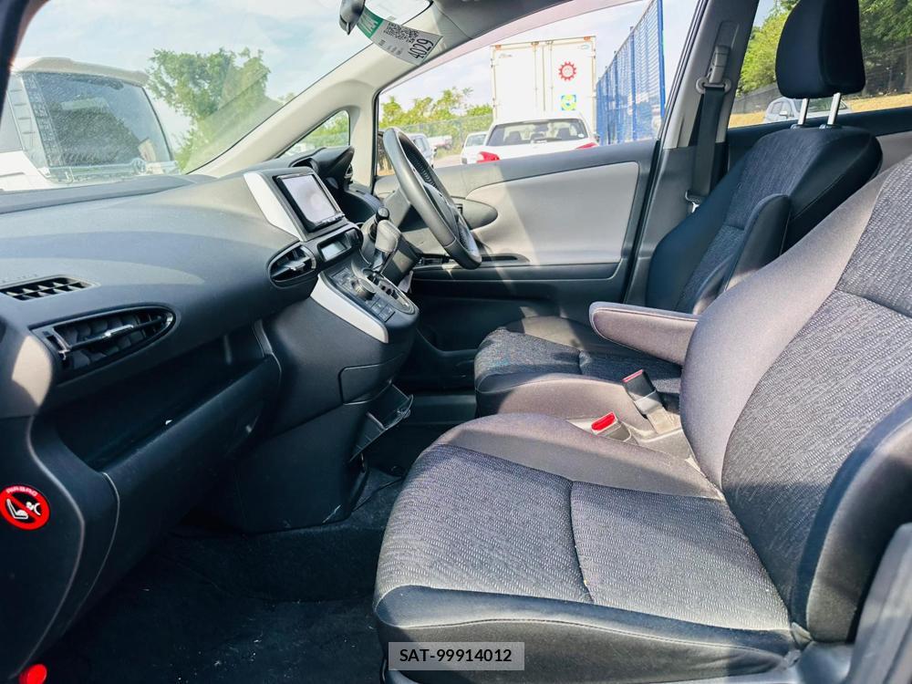 Toyota WISH 2010 6848850-10