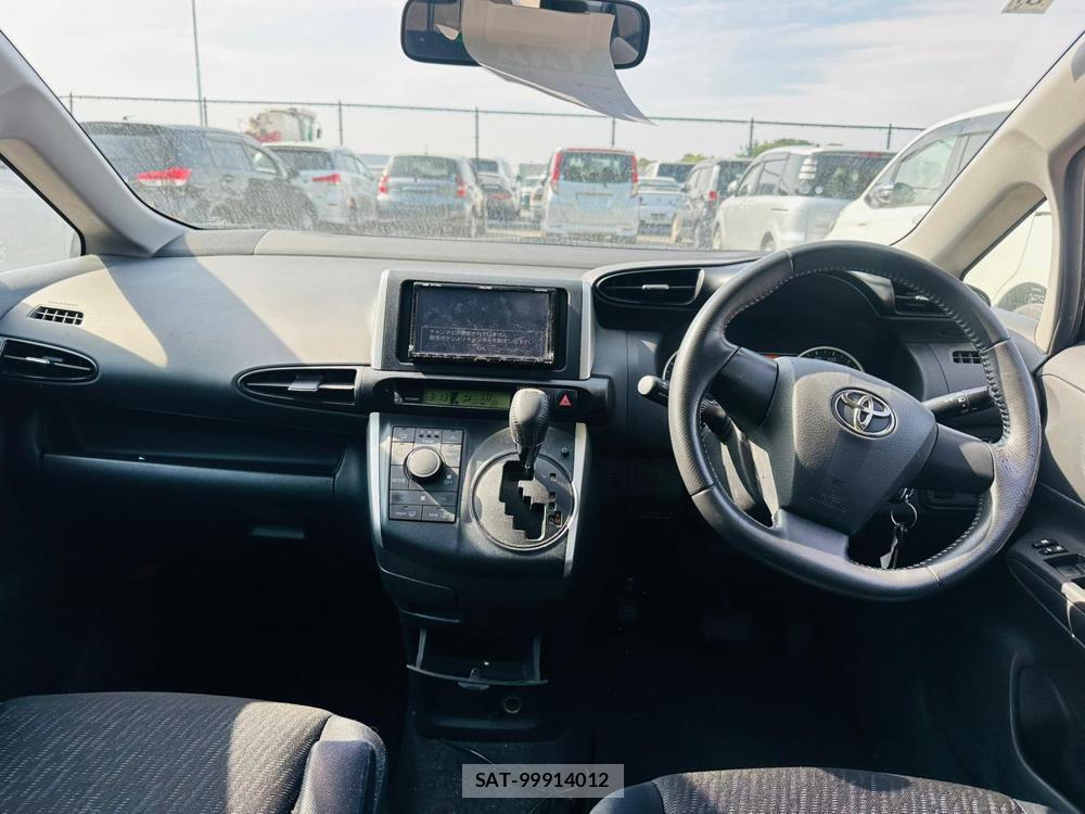 Toyota WISH 2010 6848850-12