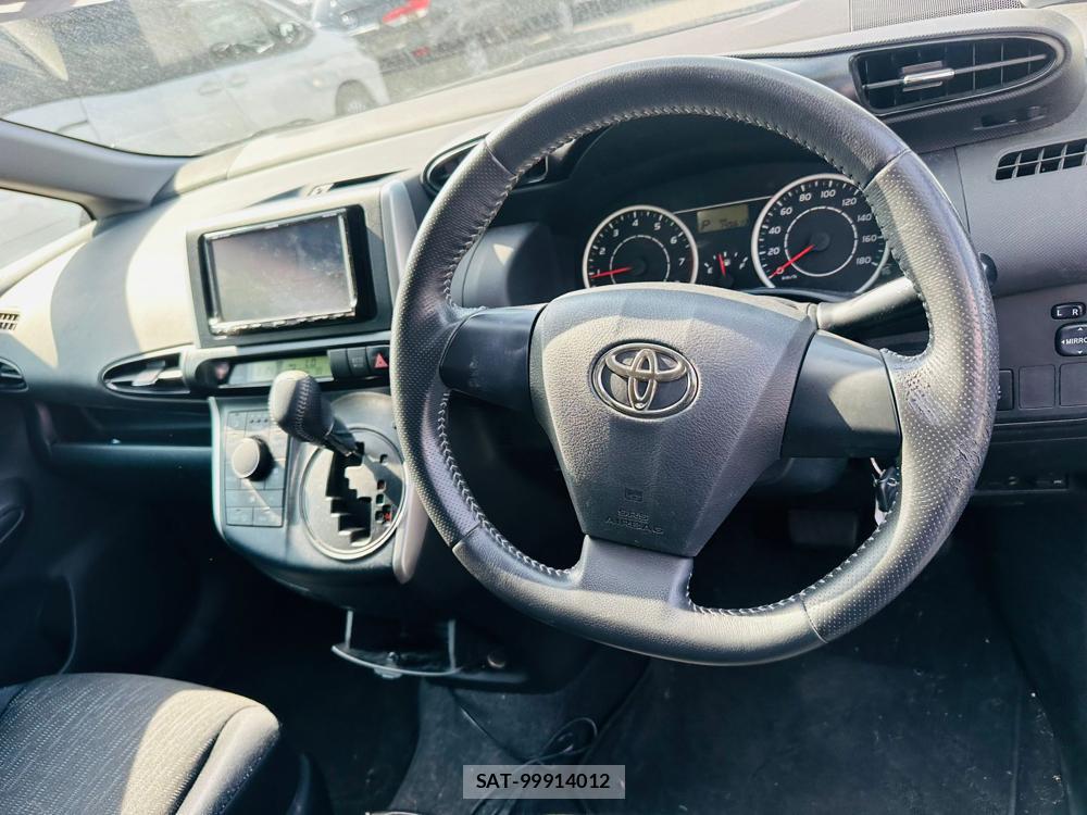 Toyota WISH 2010 6848850-14