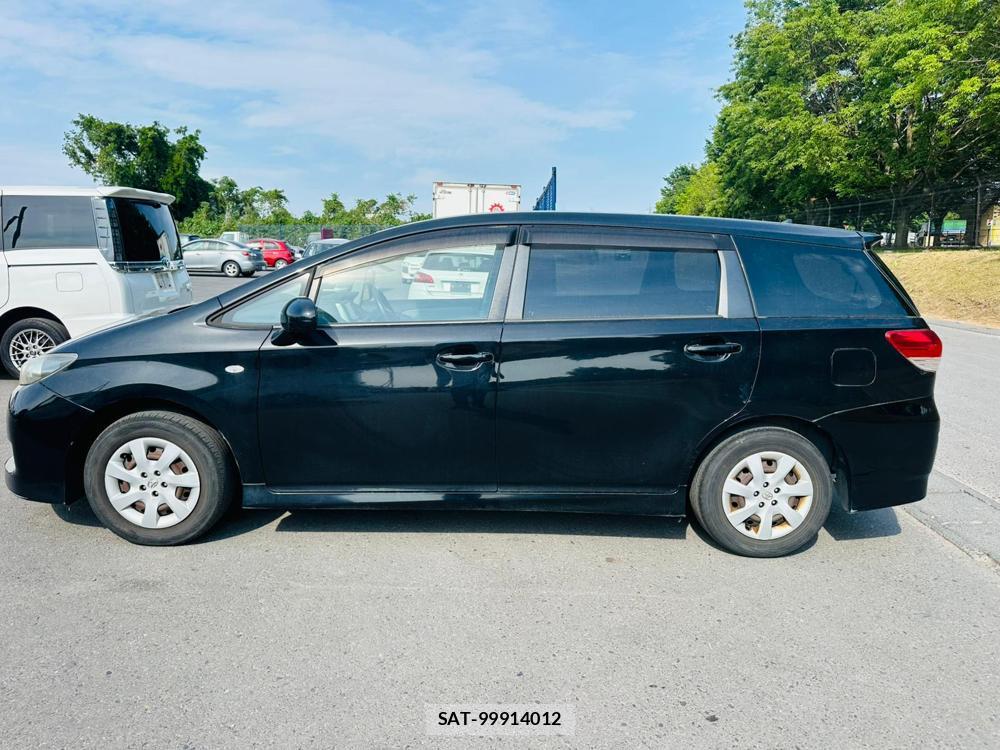 Toyota WISH 2010 6848850-1