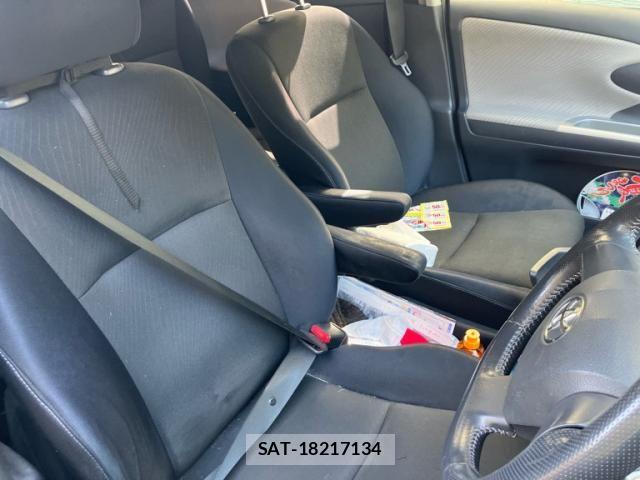 Toyota WISH 2011-07 6999265-19