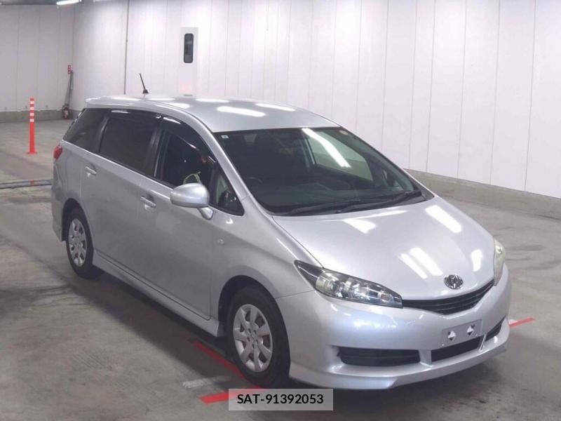 Toyota WISH 2011 6983495-0
