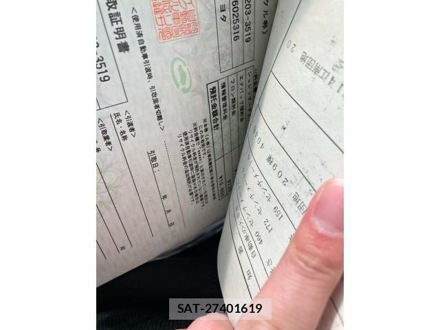 Toyota WISH 2015-06 7061472-26