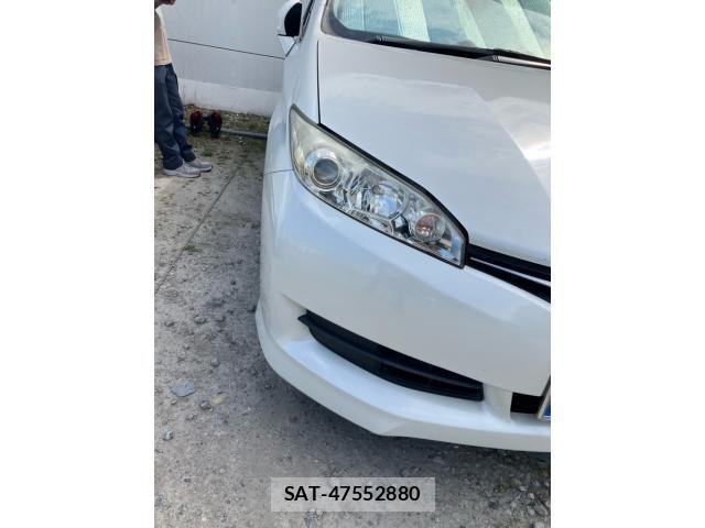 Toyota WISH 2017-04 7061473-9