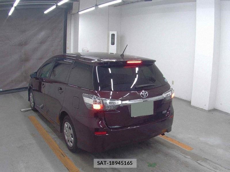 Toyota WISH 2012 7175270-2
