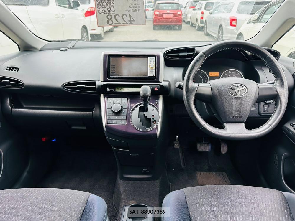 Toyota WISH 2011 7013712-12