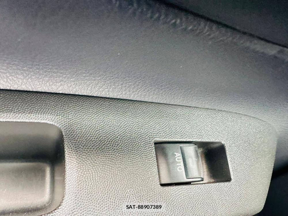 Toyota WISH 2011 7013712-22