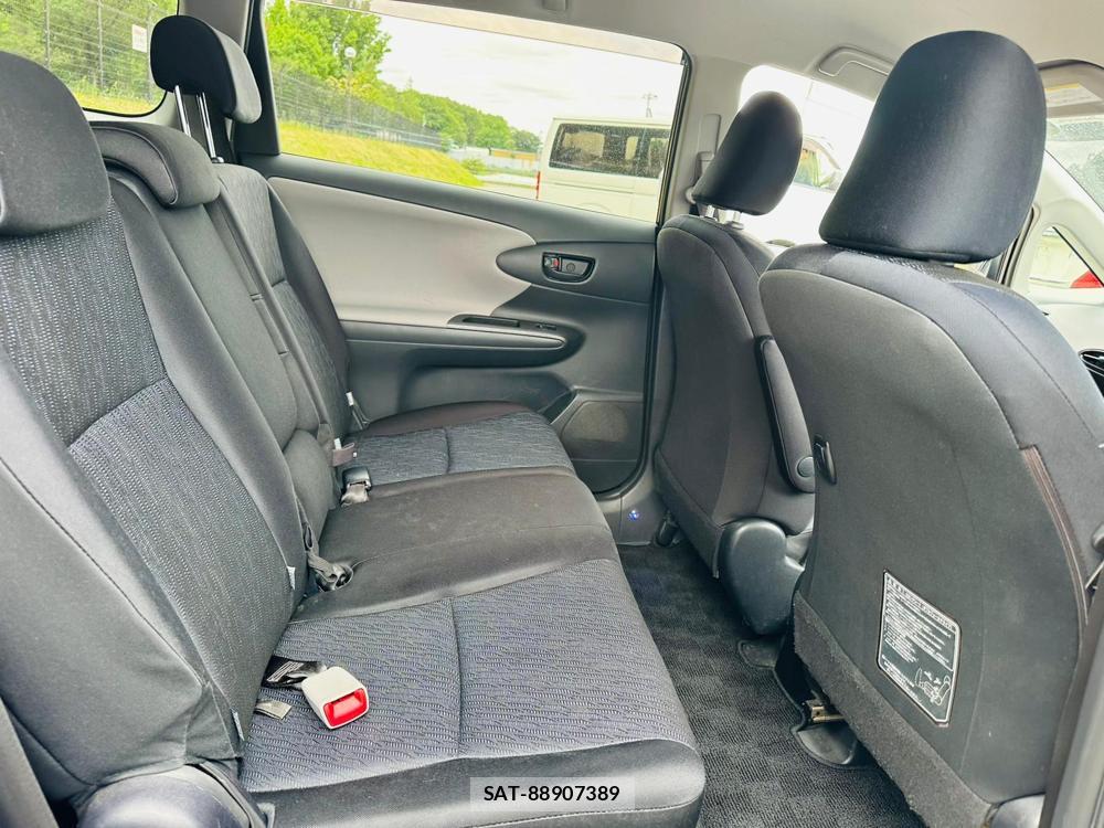 Toyota WISH 2011 7013712-8