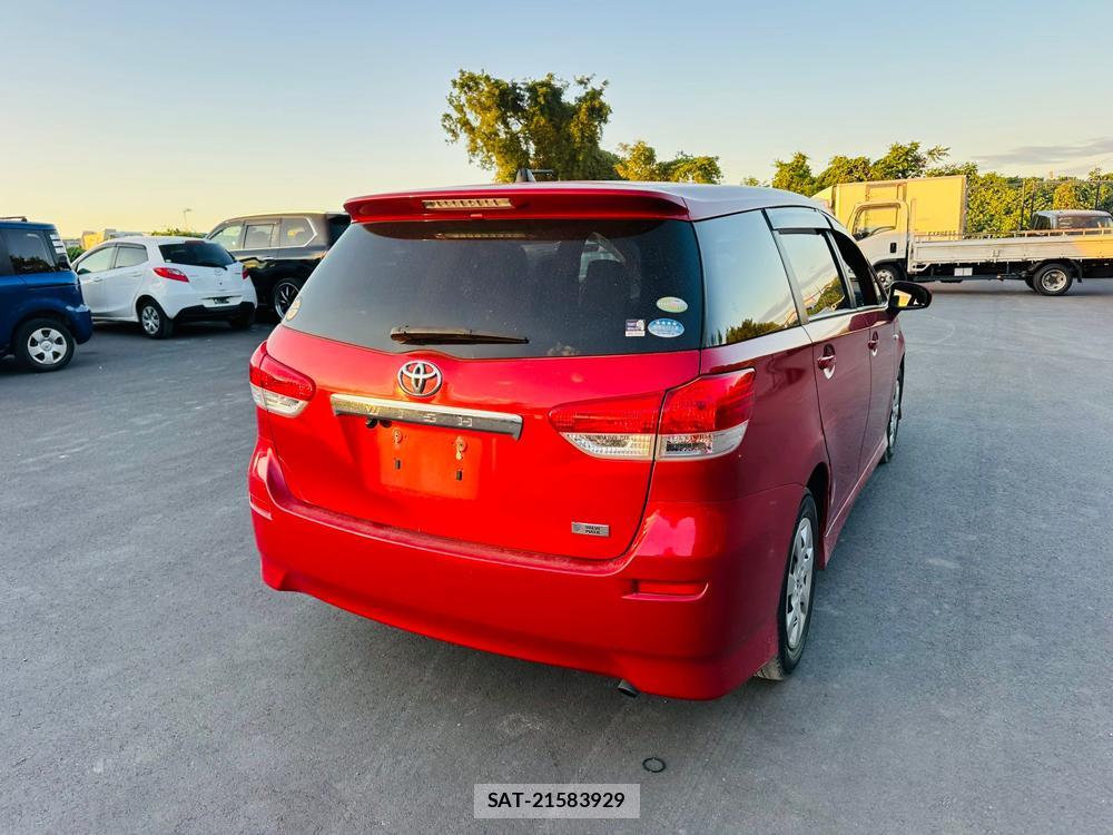 Toyota WISH 2012 7074646-4