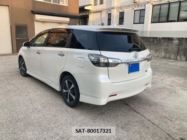 Toyota WISH 2013-06 7227460-3