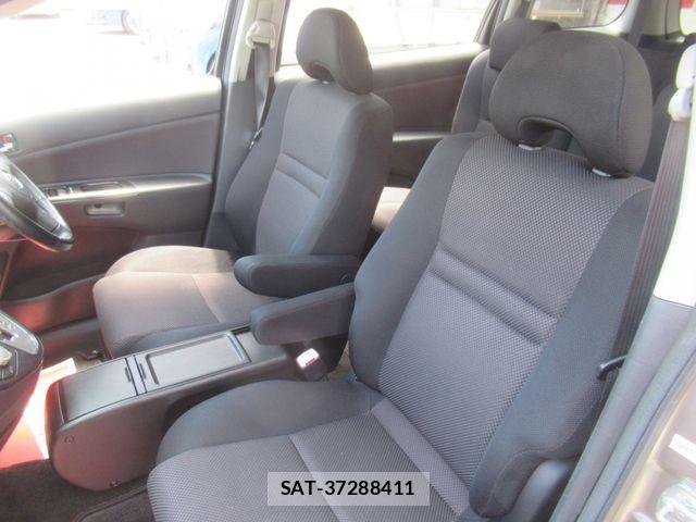 Toyota WISH 2006-04 7227448-10