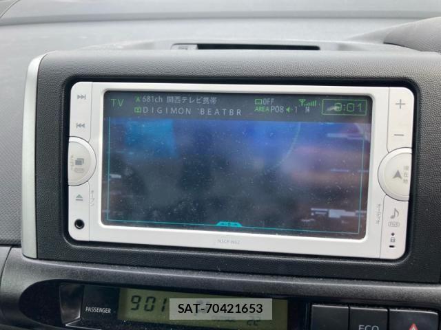 Toyota WISH 2013-08 7227461-19