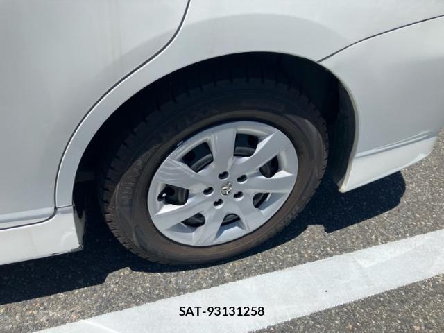 Toyota WISH 2009-07 7227454-5