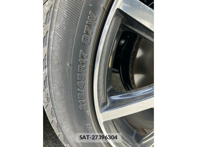 Toyota WISH 2013-03 7227459-6