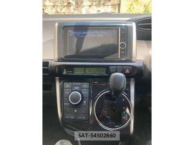Toyota WISH 2012-07 7227458-20