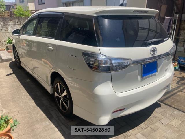 Toyota WISH 2012-07 7227458-4