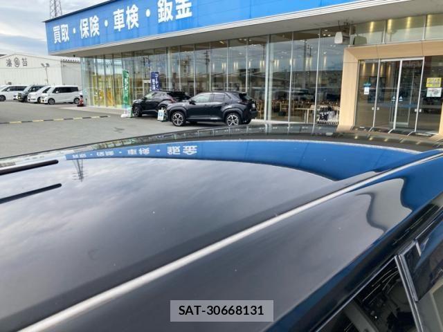 Toyota WISH 2013-11 7227462-11