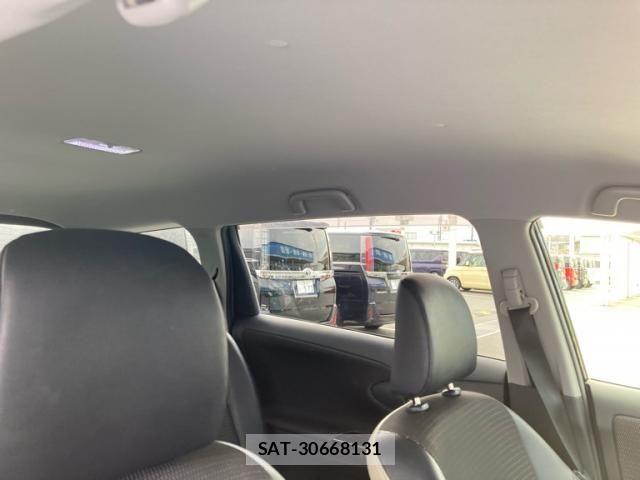 Toyota WISH 2013-11 7227462-16