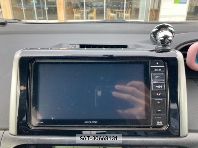 Toyota WISH 2013-11 7227462-19