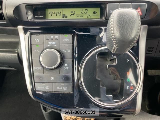 Toyota WISH 2013-11 7227462-20