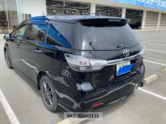 Toyota WISH 2013-11 7227462-3