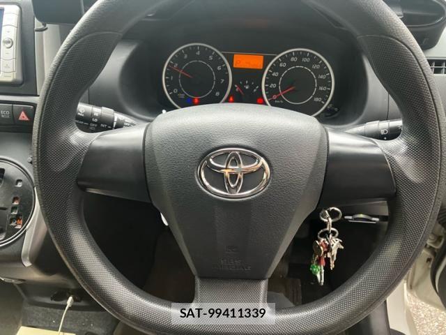Toyota WISH 2009-08 7252914-17