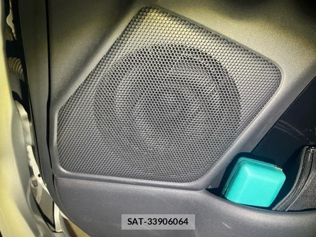Toyota WISH 2004-02 7252917-10