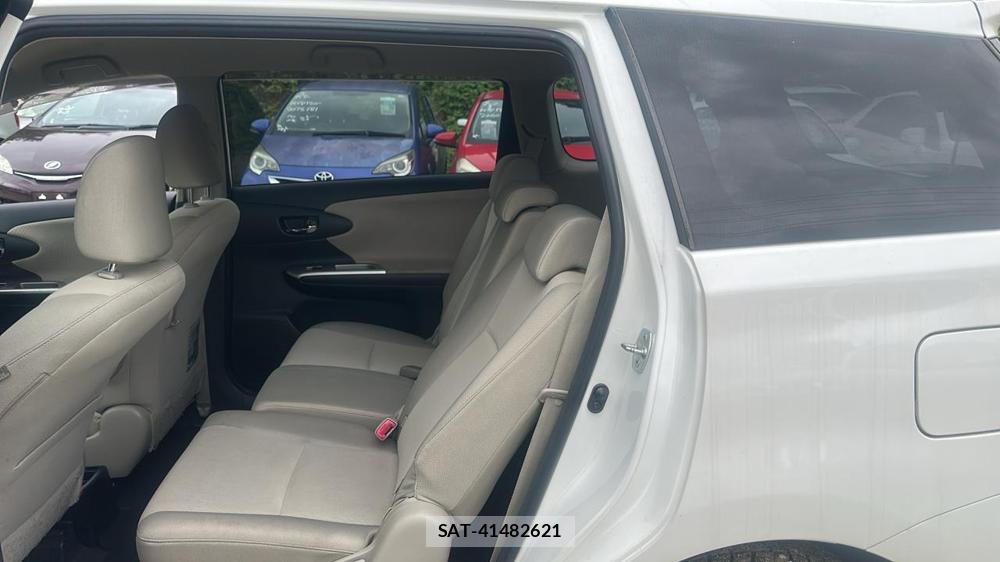 Toyota WISH 2009 6848846-9