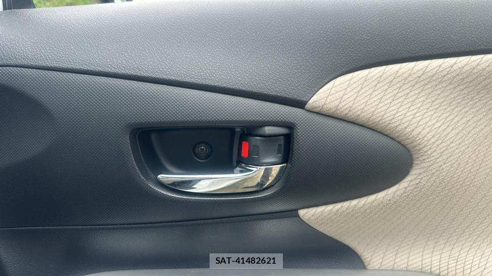 Toyota WISH 2009 6848846-19