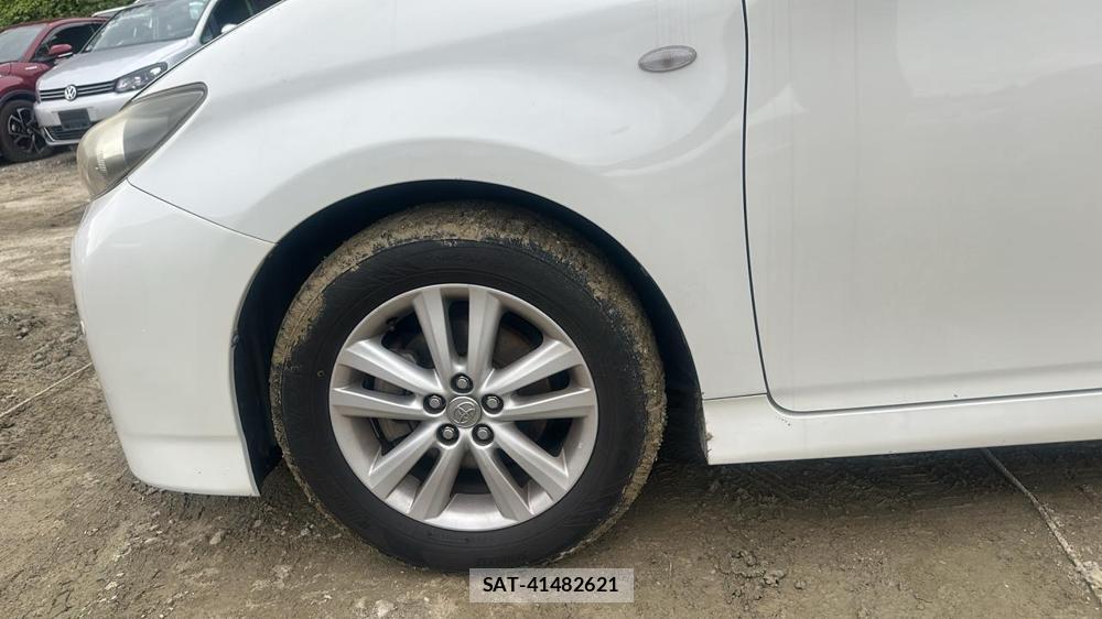 Toyota WISH 2009 6848846-27