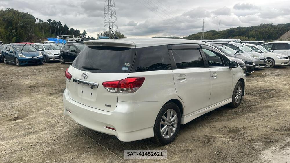 Toyota WISH 2009 6848846-4