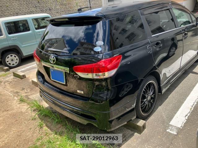 Toyota WISH 2010-06 7252912-3