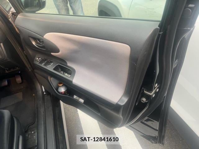 Toyota WISH 2010-05 7273311-10