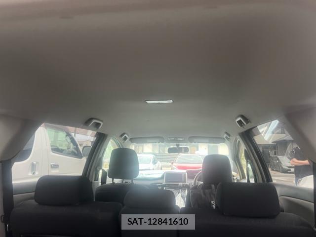 Toyota WISH 2010-05 7273311-6