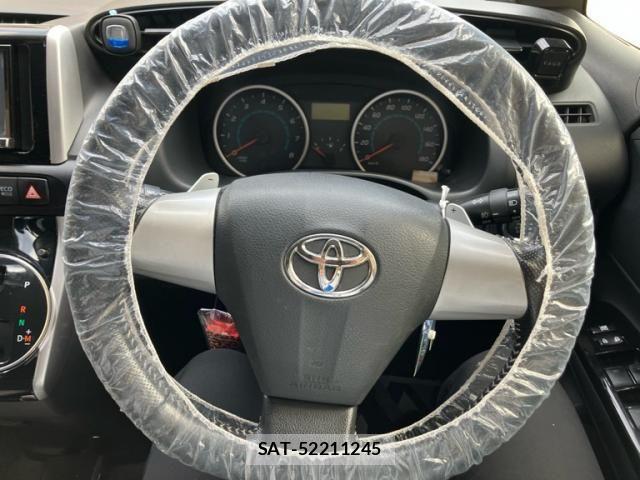 Toyota WISH 2011-12 7331378-13