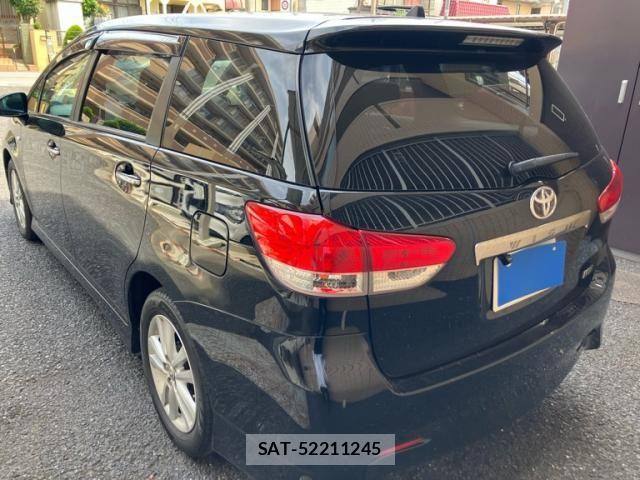 Toyota WISH 2011-12 7331378-3