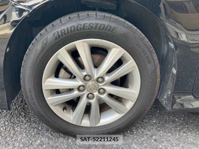 Toyota WISH 2011-12 7331378-7