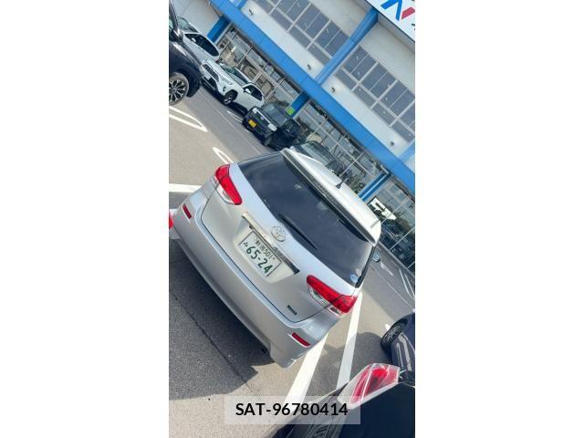 Toyota WISH 2010-09 7331375-1