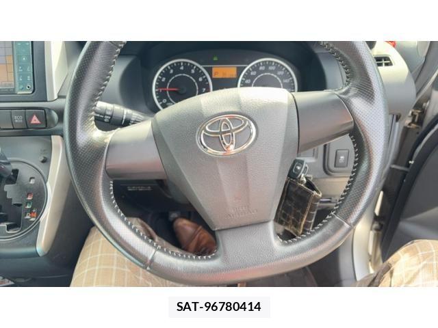 Toyota WISH 2010-09 7331375-6