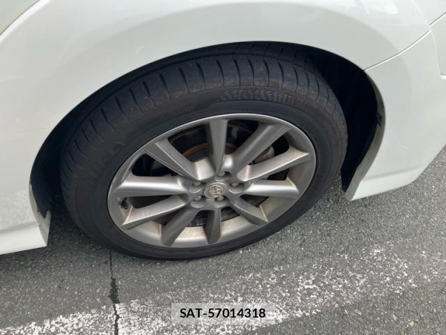 Toyota WISH 2012-08 7331377-11
