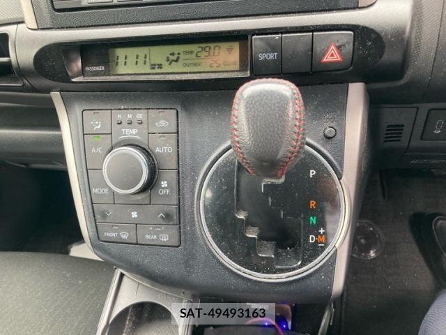 Toyota WISH 2009-11 7331376-21
