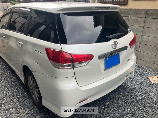 Toyota WISH 2012-01 7331371-3